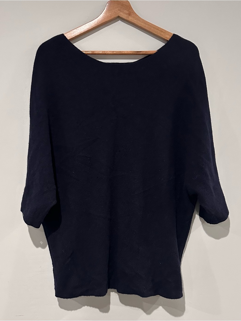 Vince 100% Cashmere Navy Dolman Sleeve Sweater Women’s Small S Luxury Knit Top - Picture 5 of 5